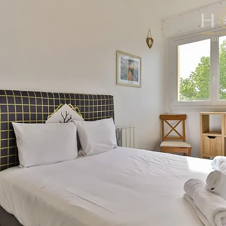 아파트 Bel A Proximite De Toutes Les Commodites La Pironnière