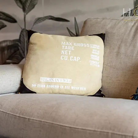 Bel A Proximite De Toutes Les Commodites La Pironnière